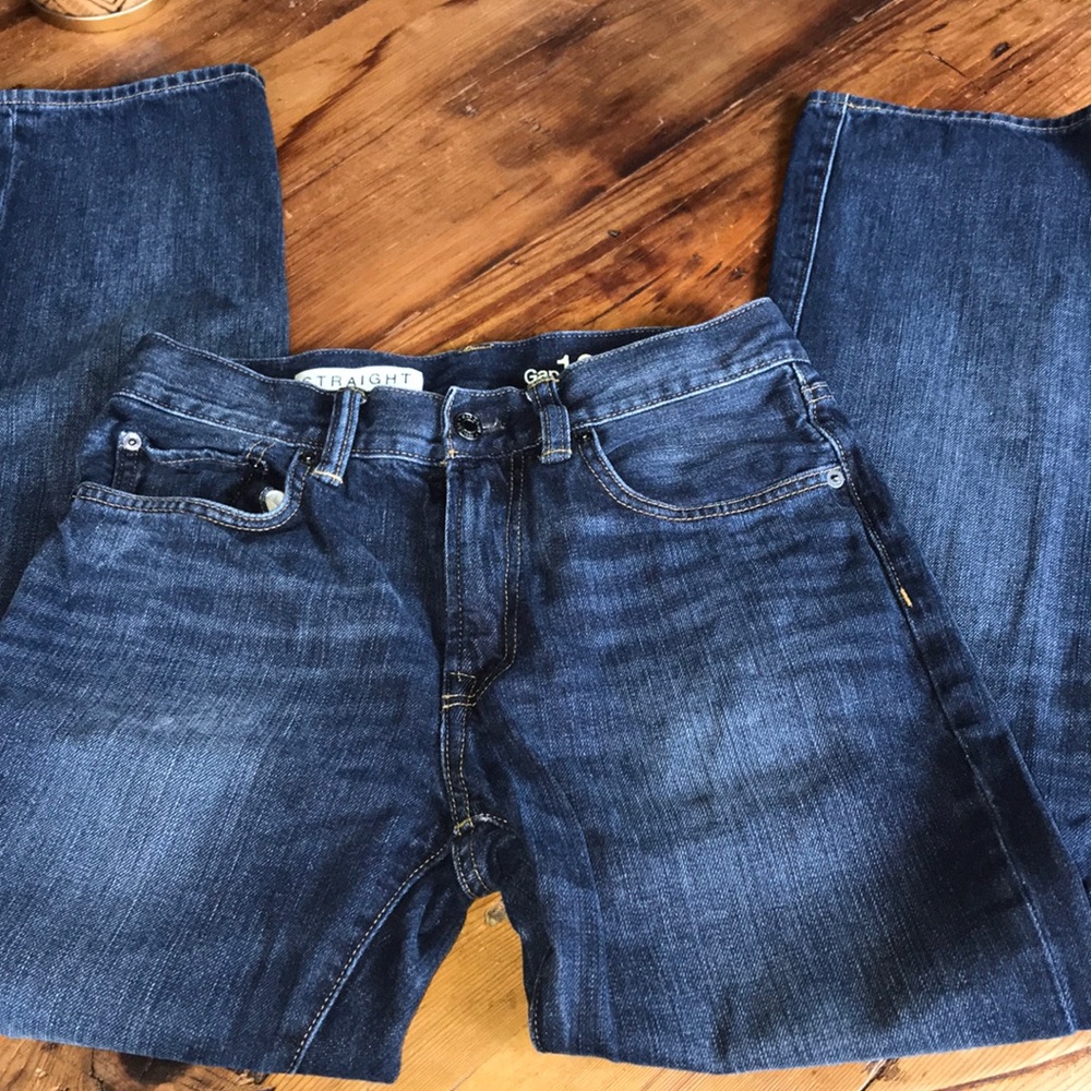 Gap straight leg Jeans sz 29 x 30 Like New! Sz 16